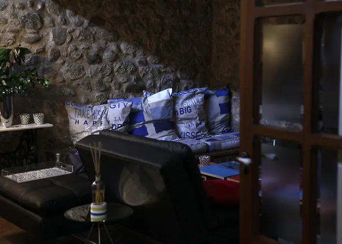 Albarea 게스트하우스 칸델레다